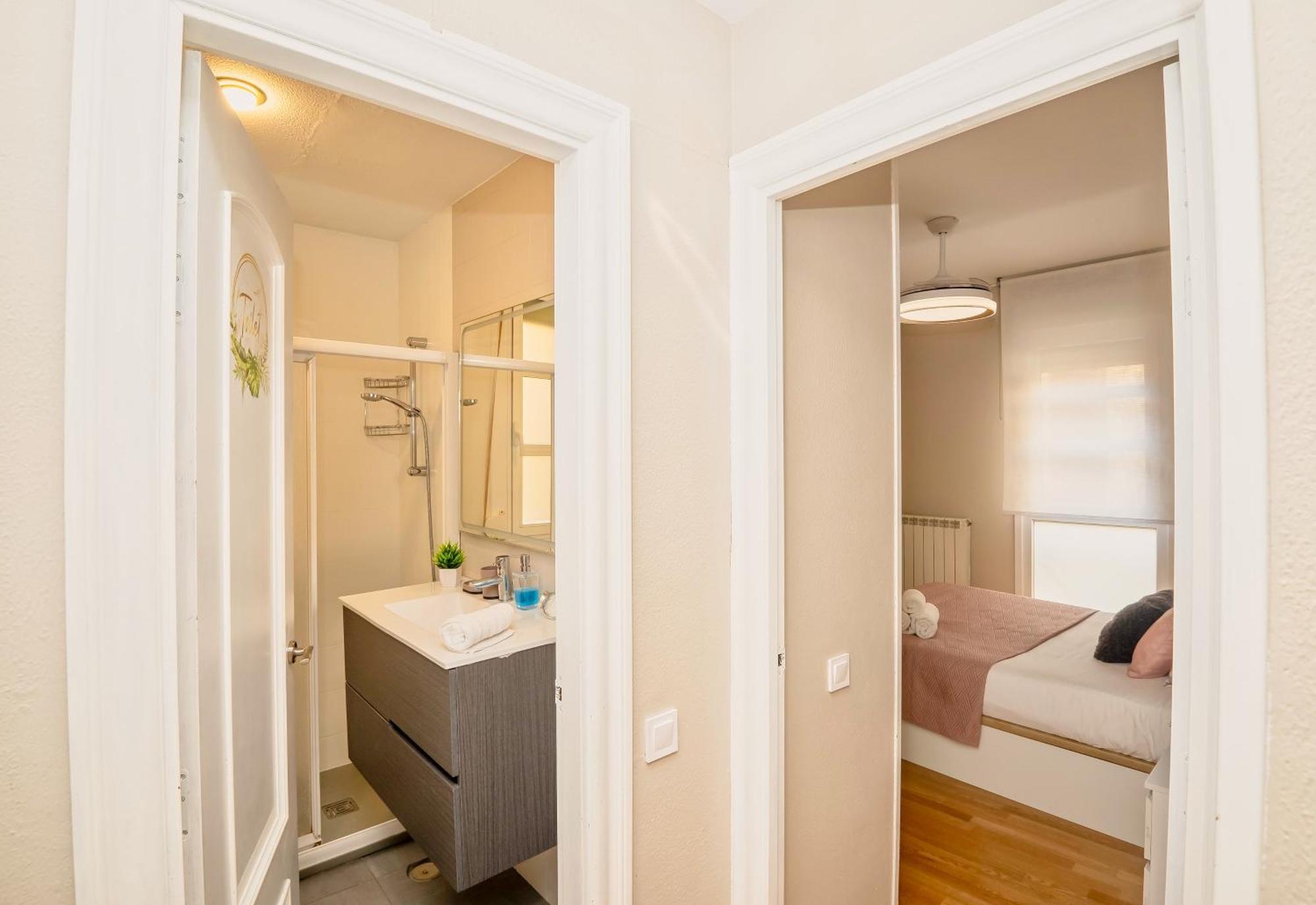 Santiago Tower Aire Ac Casco Antiguo By Apartamentos Logrono Logroño Exterior foto