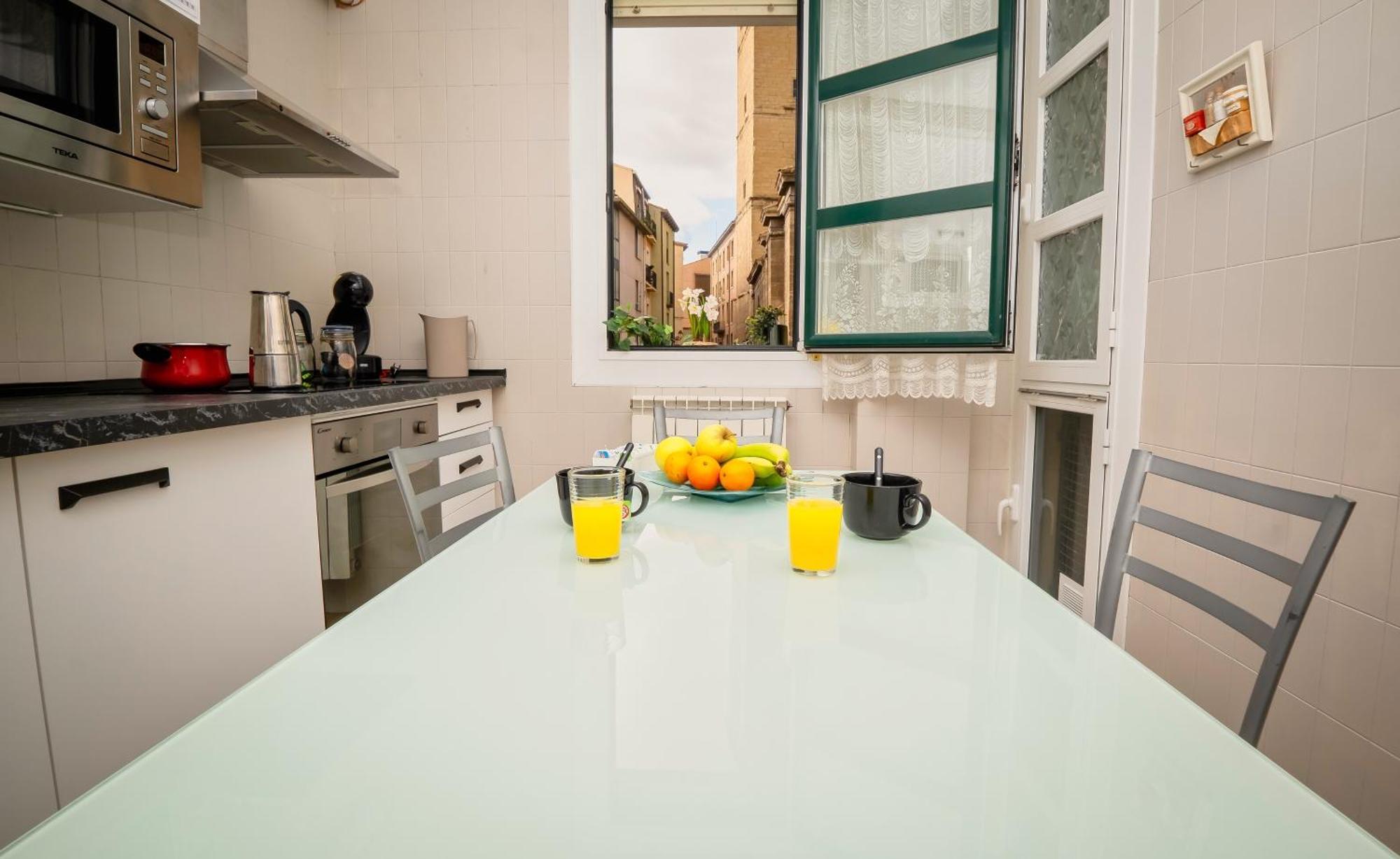 Santiago Tower Aire Ac Casco Antiguo By Apartamentos Logrono Logroño Exterior foto